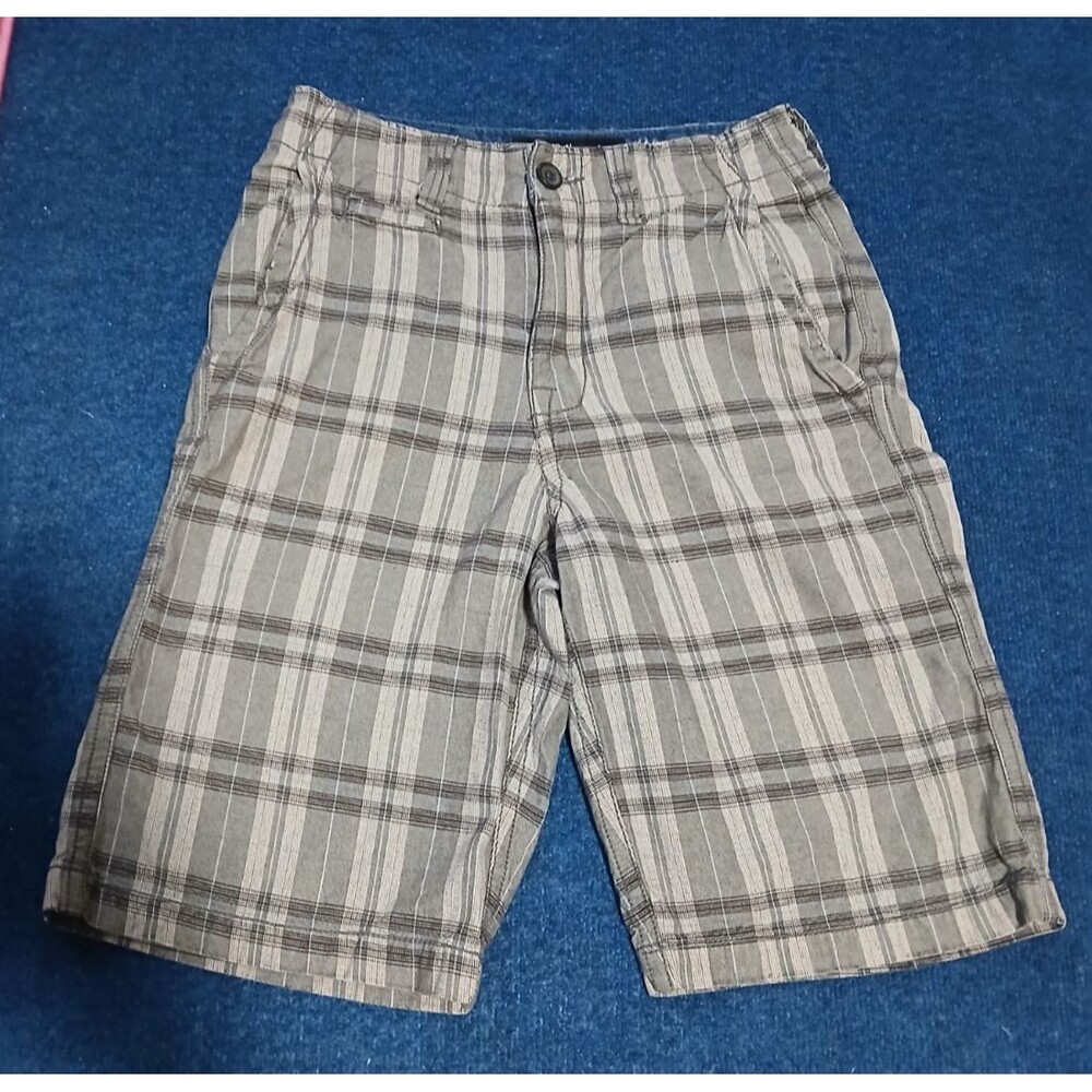 American Eagle Outfitters Men's Longer Length Brown Plaid Shorts  26